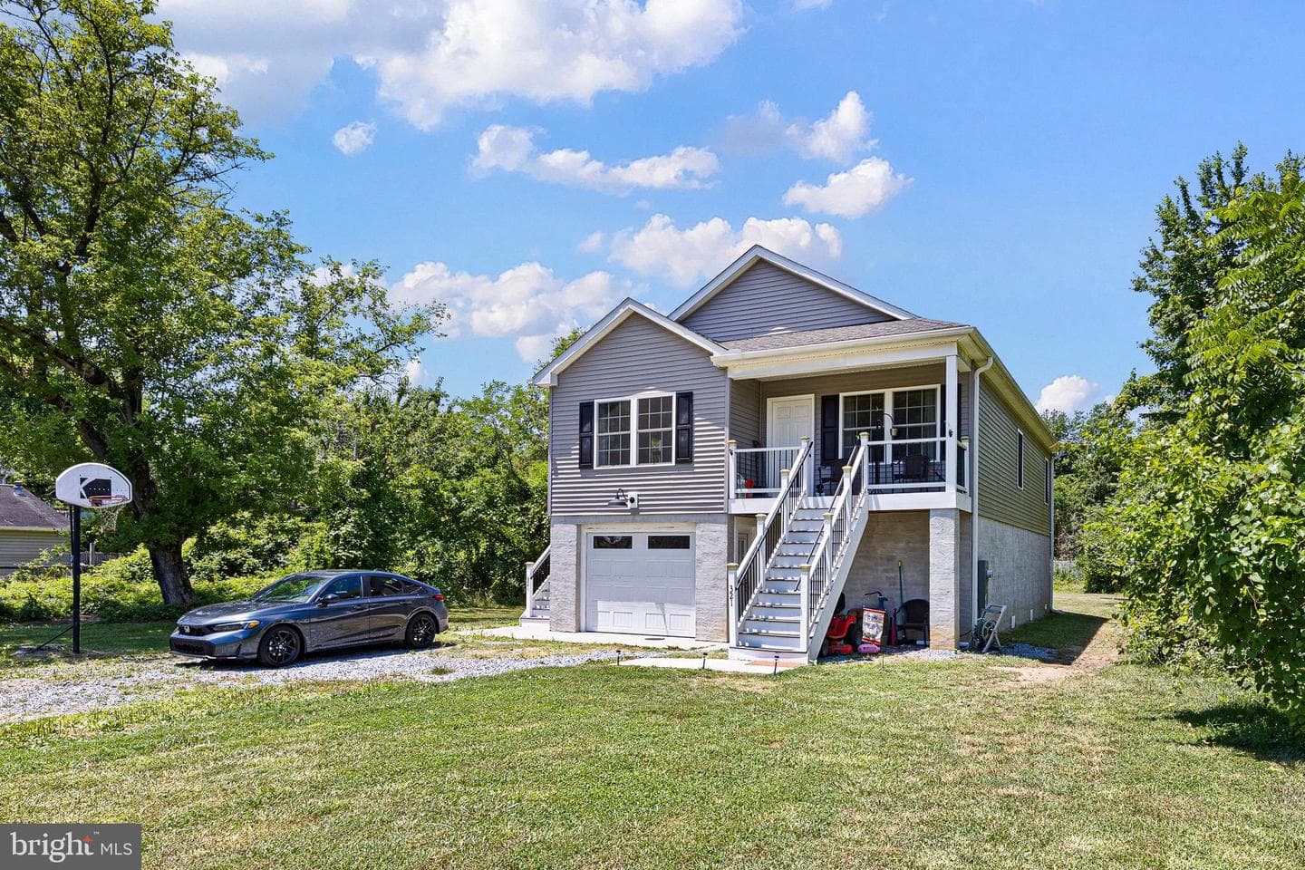 321 West Street, Millington