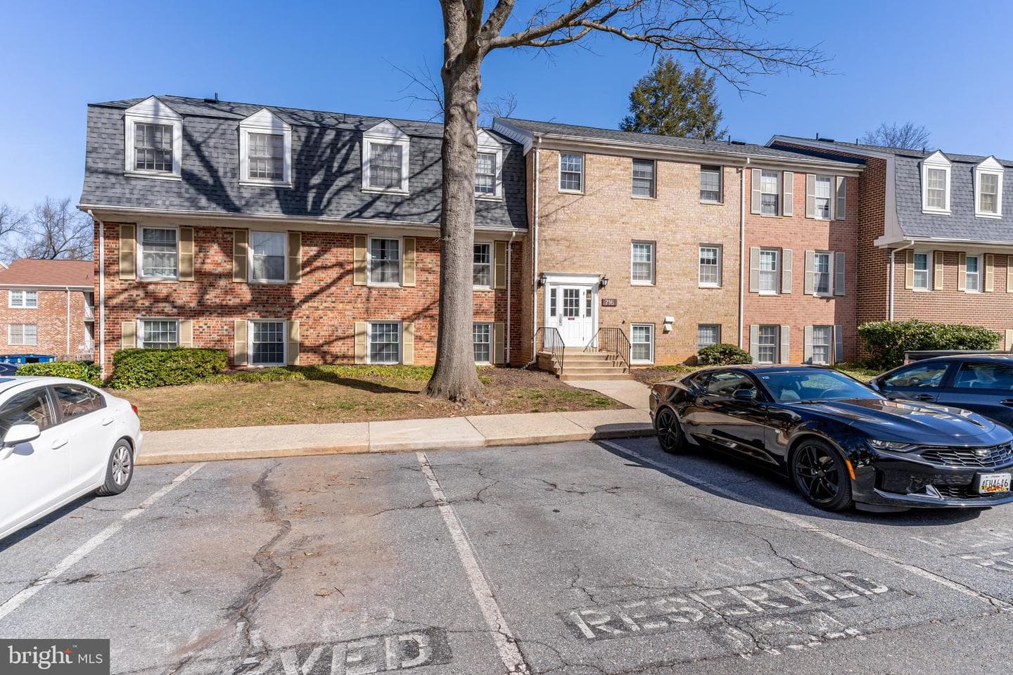 716 Quince Orchard Boulevard #102 photo 1