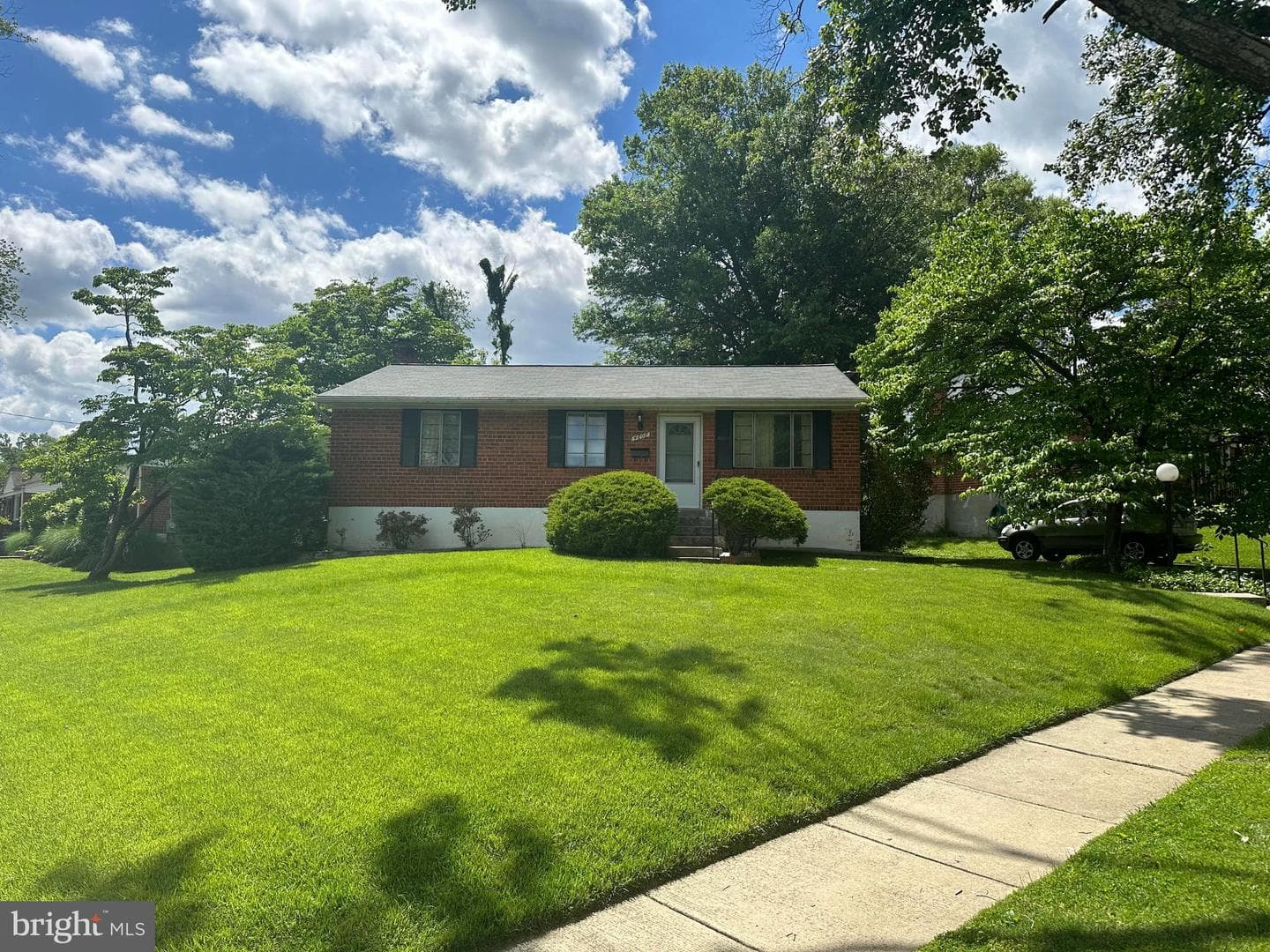 4808 Macon Road photo 1