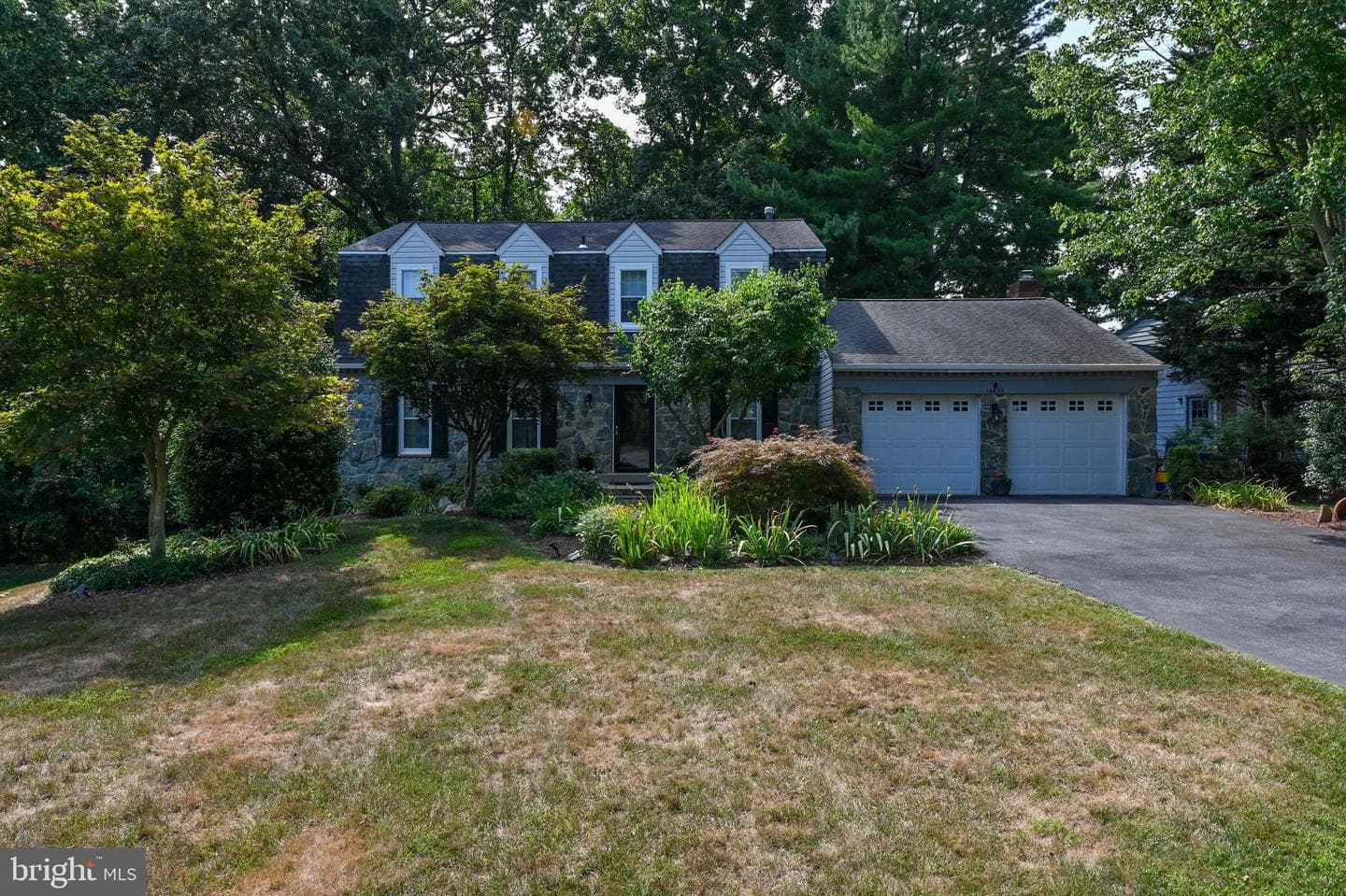 14637 Locustwood Lane photo 1
