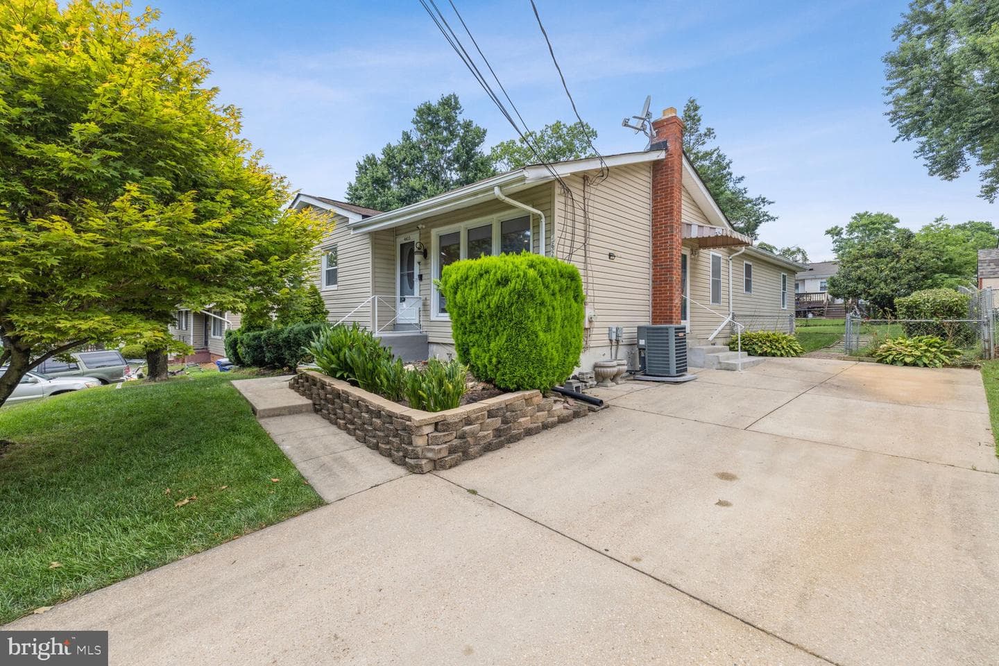 4623 Wissahican Avenue photo 1