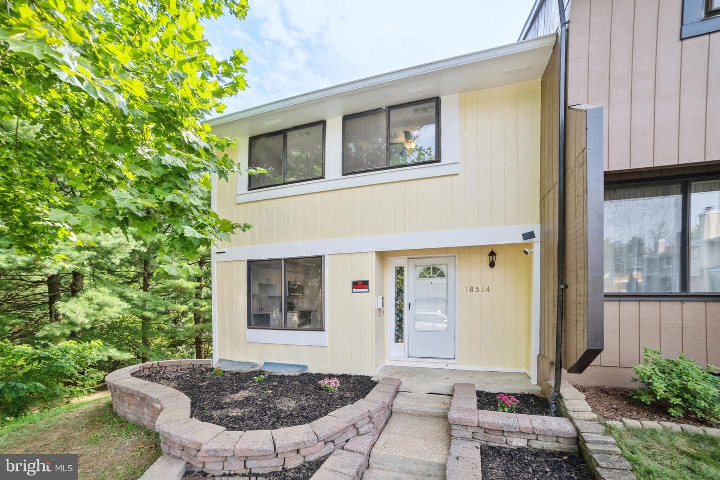 18514 Eagles Roost Drive photo 1