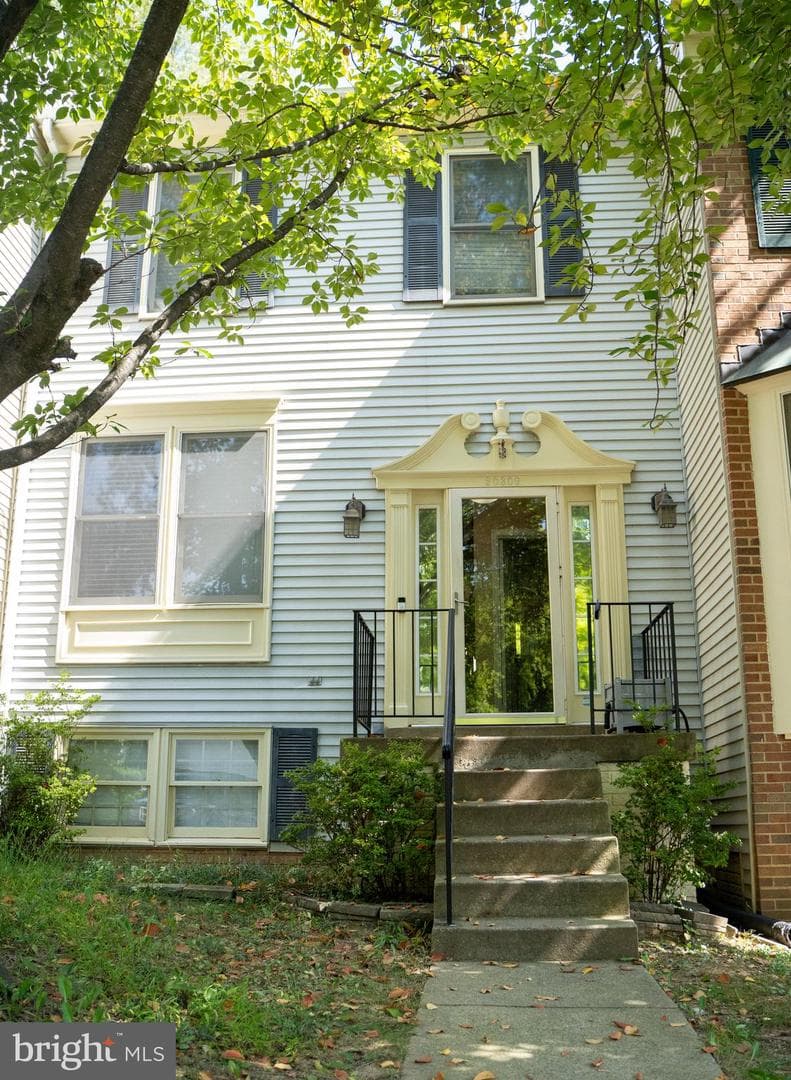 20309 Cedarhurst Way photo 1