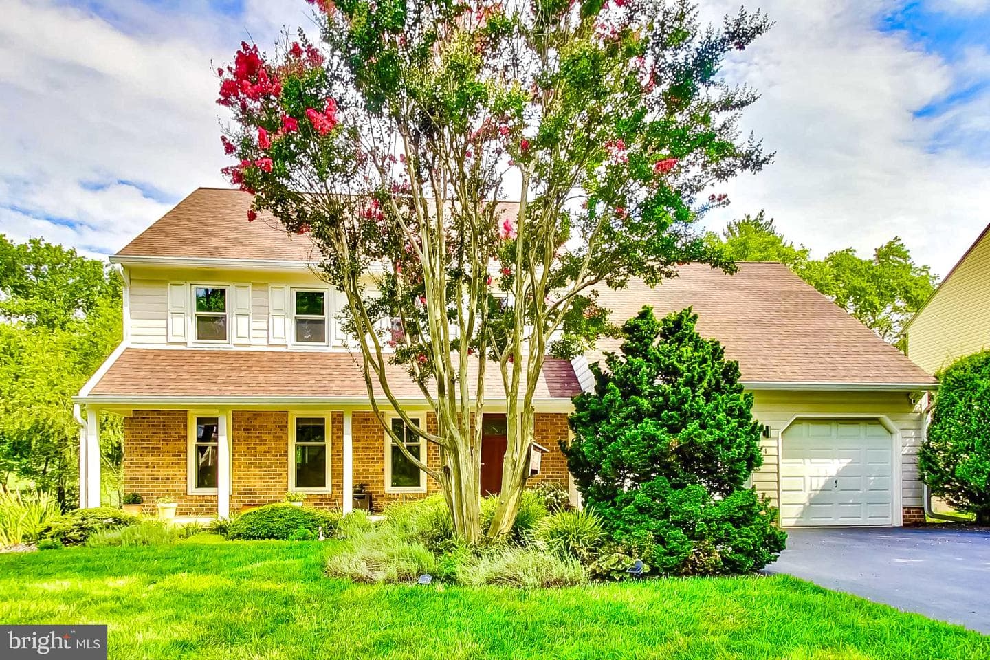 4 Farm Haven Court photo 1