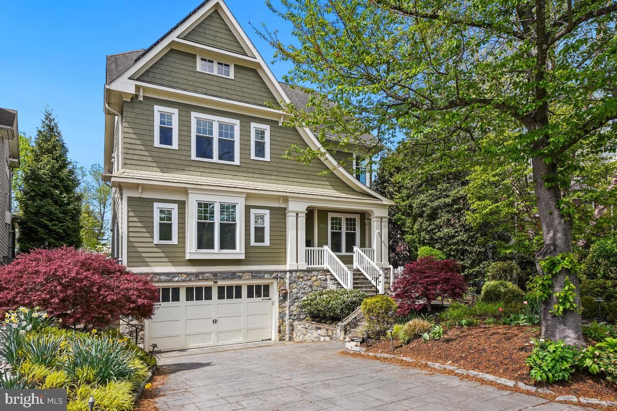 7106 Exeter Road photo 1