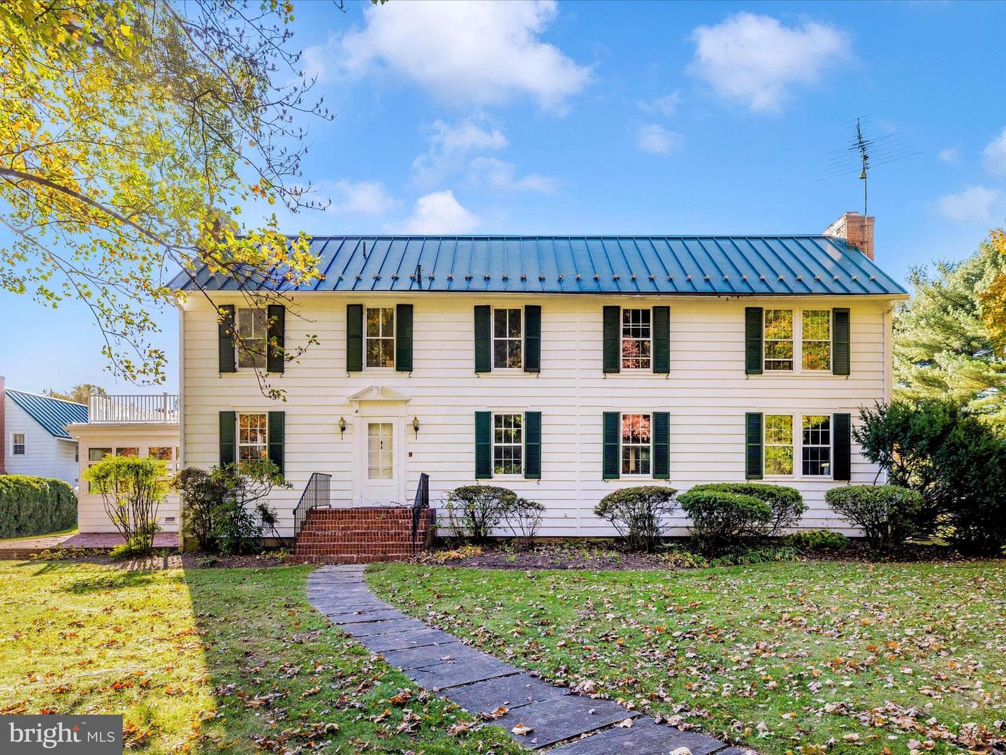 19810 Peach Tree Road photo 1