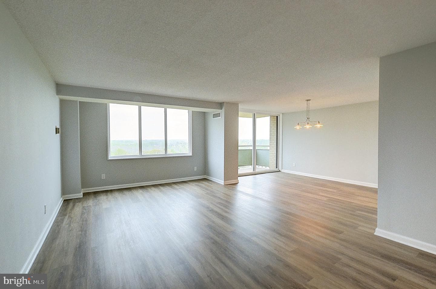 5225 Pooks Hill Road #1227s photo 1