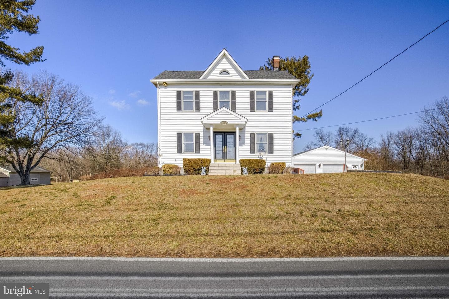 20601 Whites Ferry Road photo 1