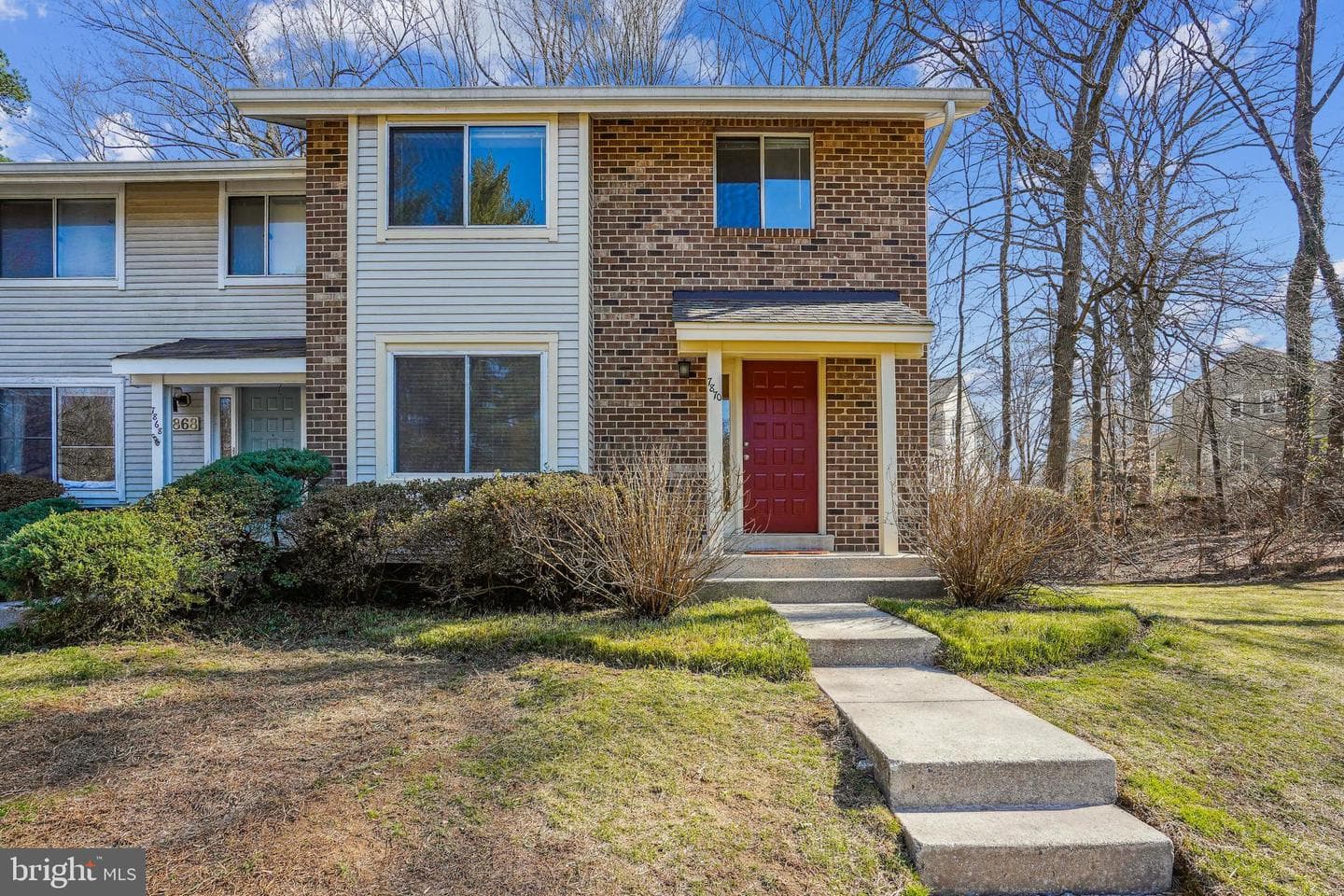 7870 Archbold Terrace photo 1