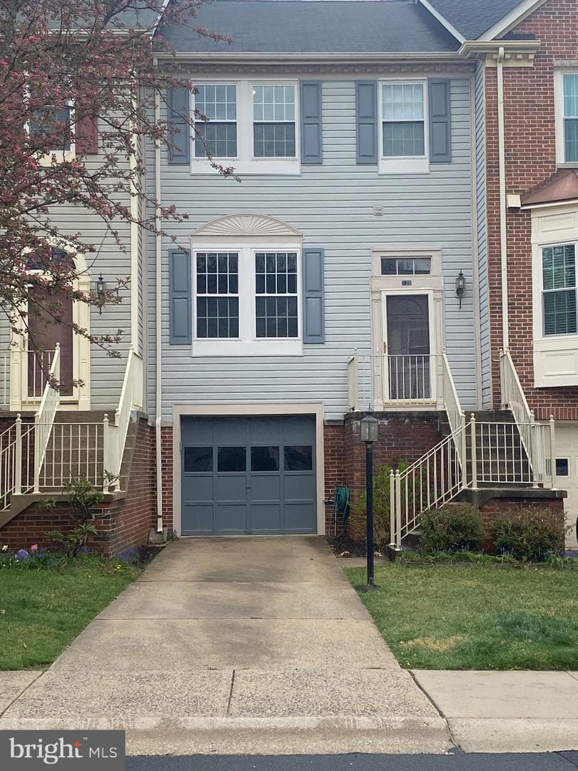 528 Beacon Hill Terrace photo 1