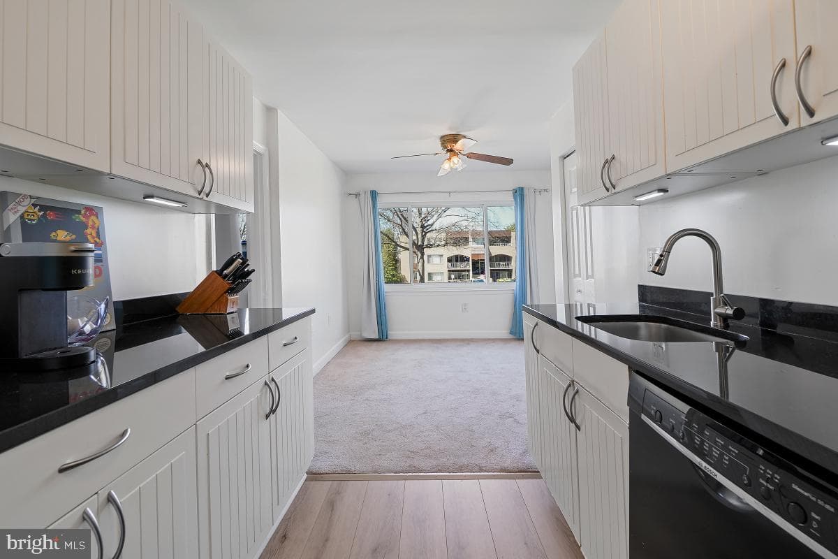 440 Girard Street #101 photo 1