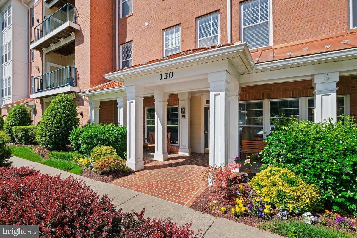 130 Chevy Chase Street #404 photo 1