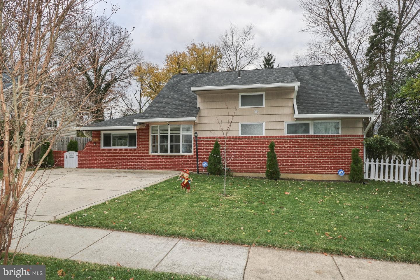 322 Mount Vernon Place photo 1