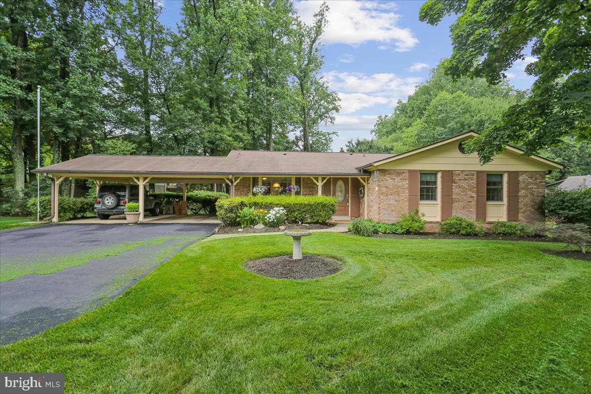 12810 Stonecrest Drive photo 1