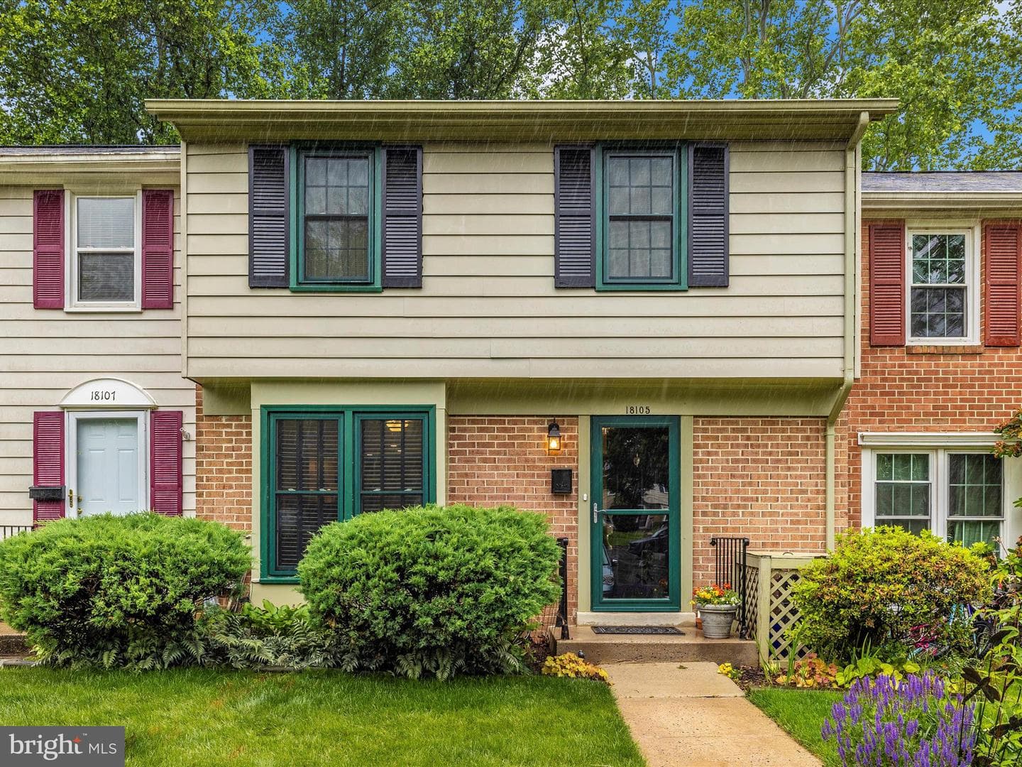 18105 Metz Drive photo 1
