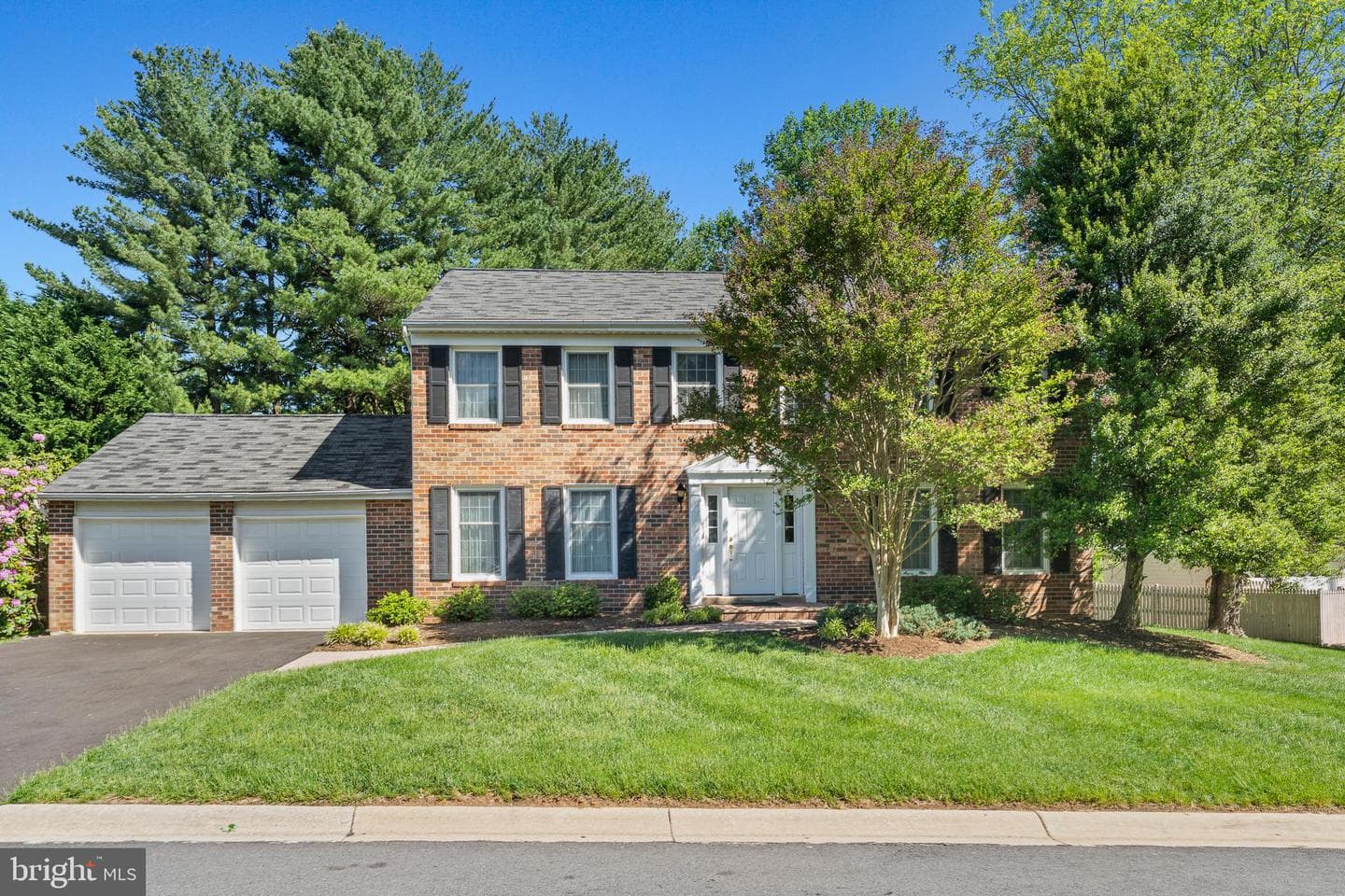 6 Ivywood Court photo 1