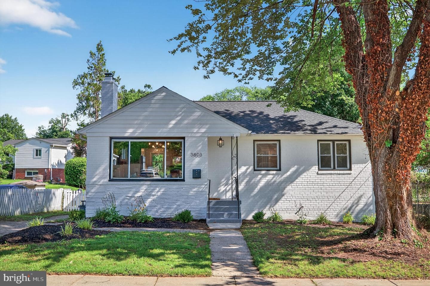 3803 Kayson Street photo 1