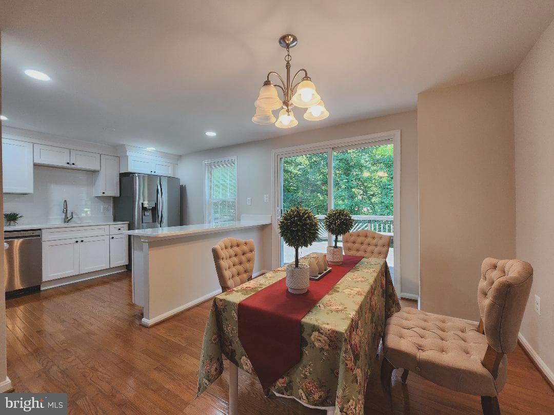 10539 Polk Square Court photo 1