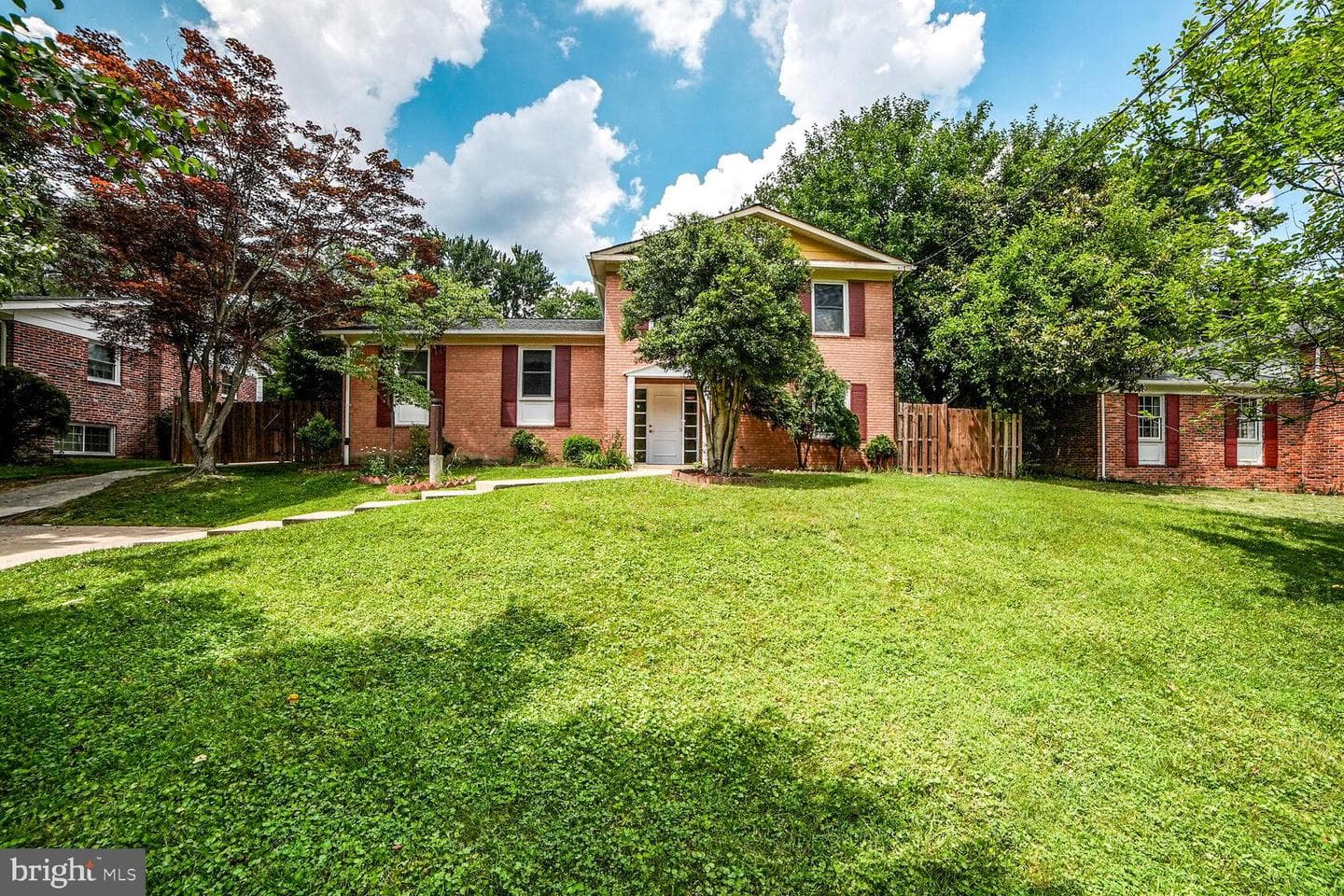 716 Downs Drive photo 1