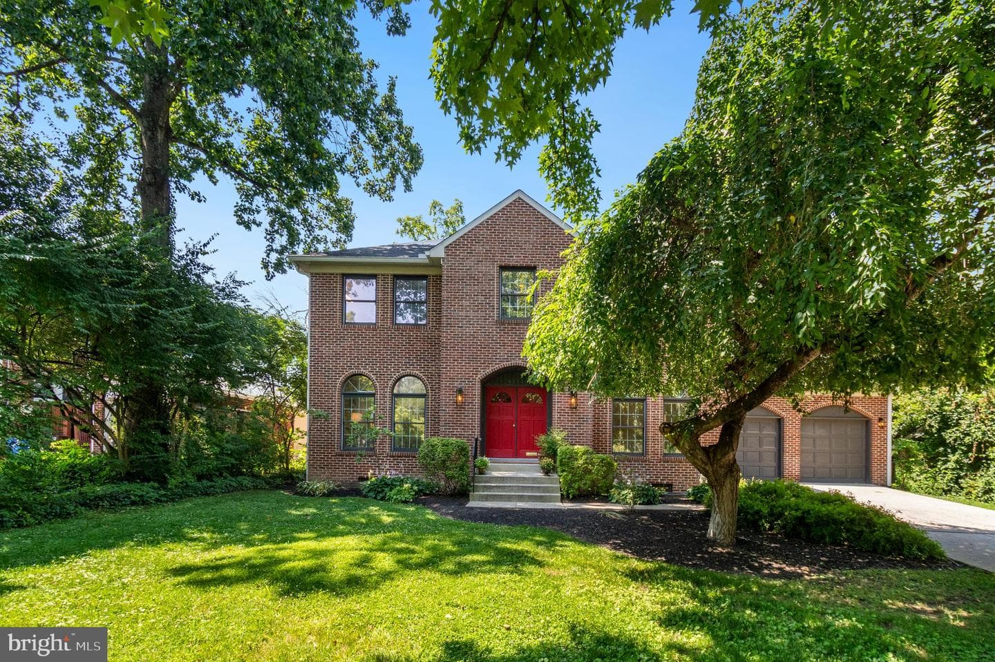 6212 Massachusetts Avenue photo 1