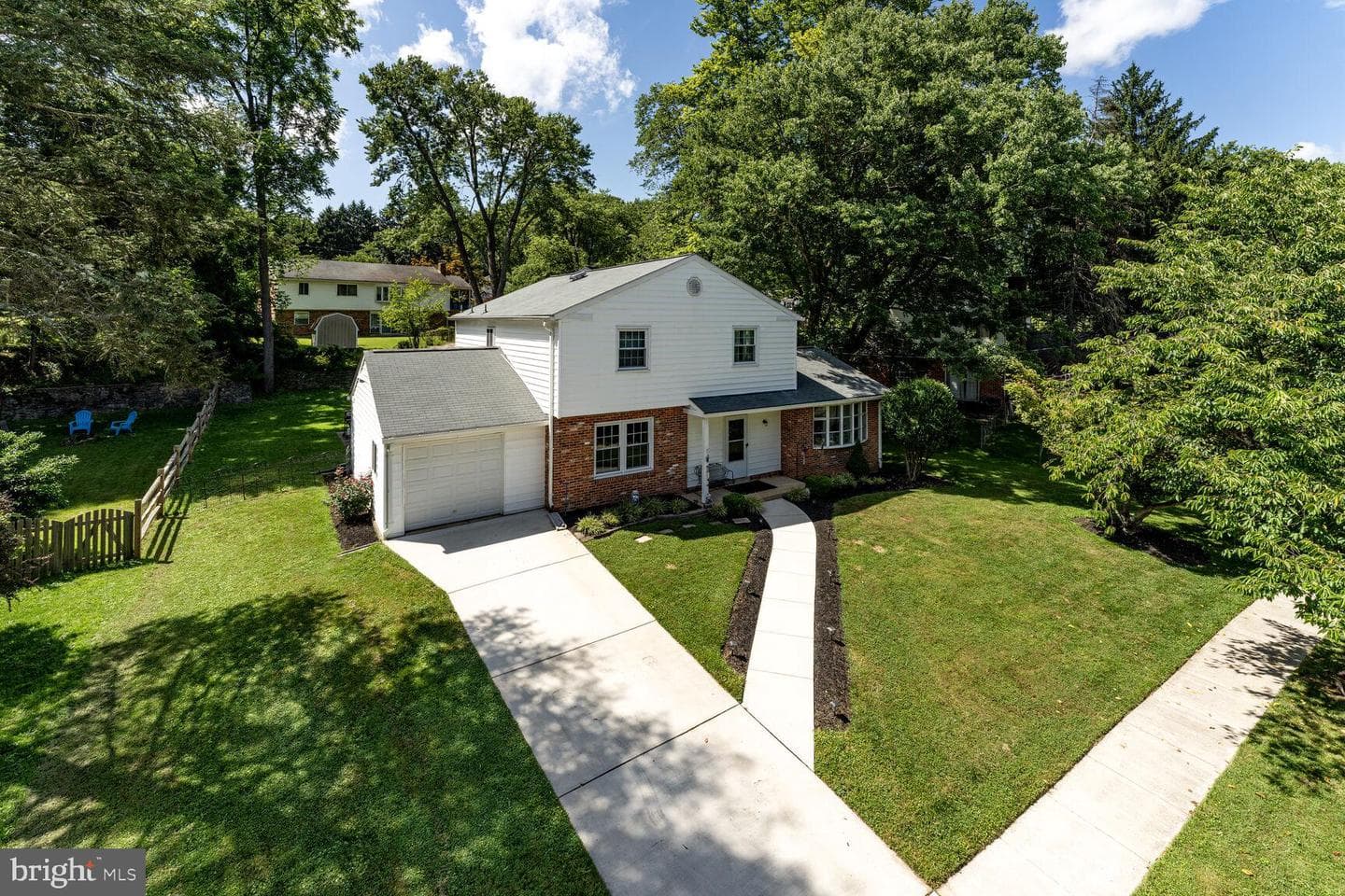13102 Middlevale Lane photo 1