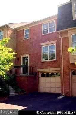 7206 Taveshire Way photo 1