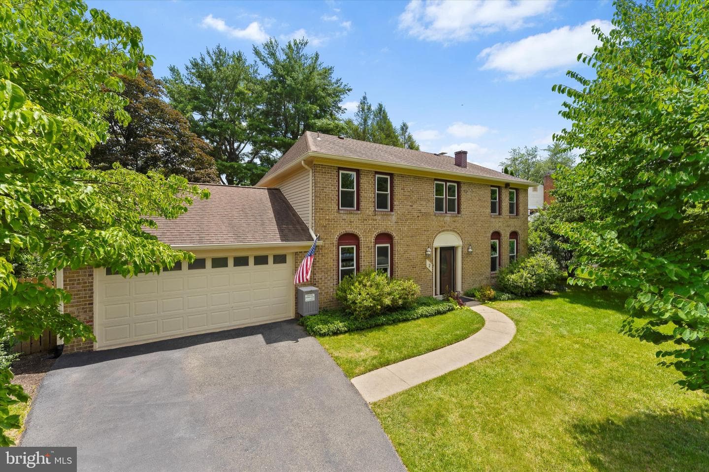 2 Hastings Circle photo 1