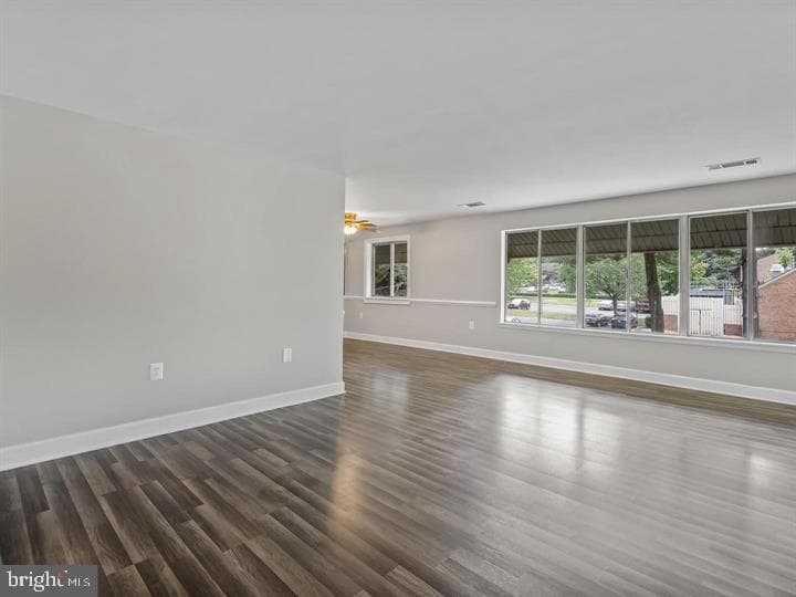 18701 Walkers Choice Road #5 photo 1