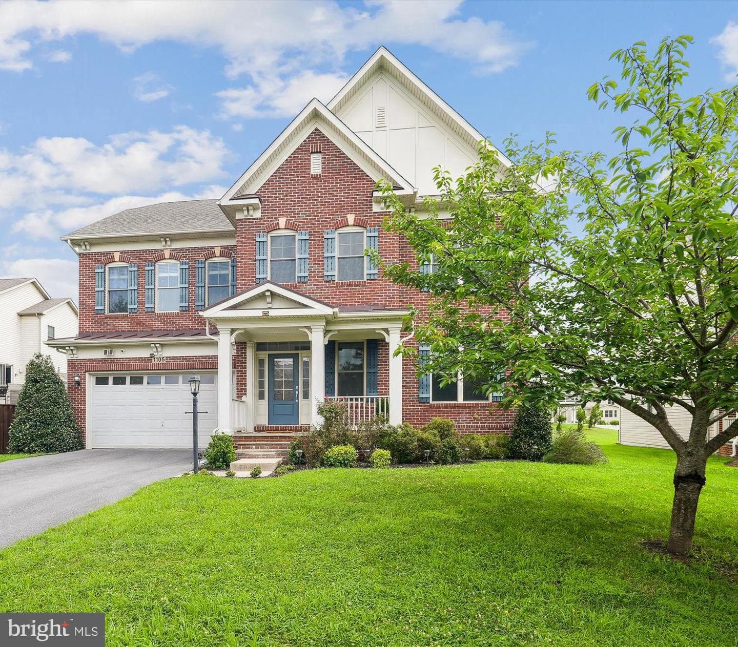1105 Sweetbay Place photo 1