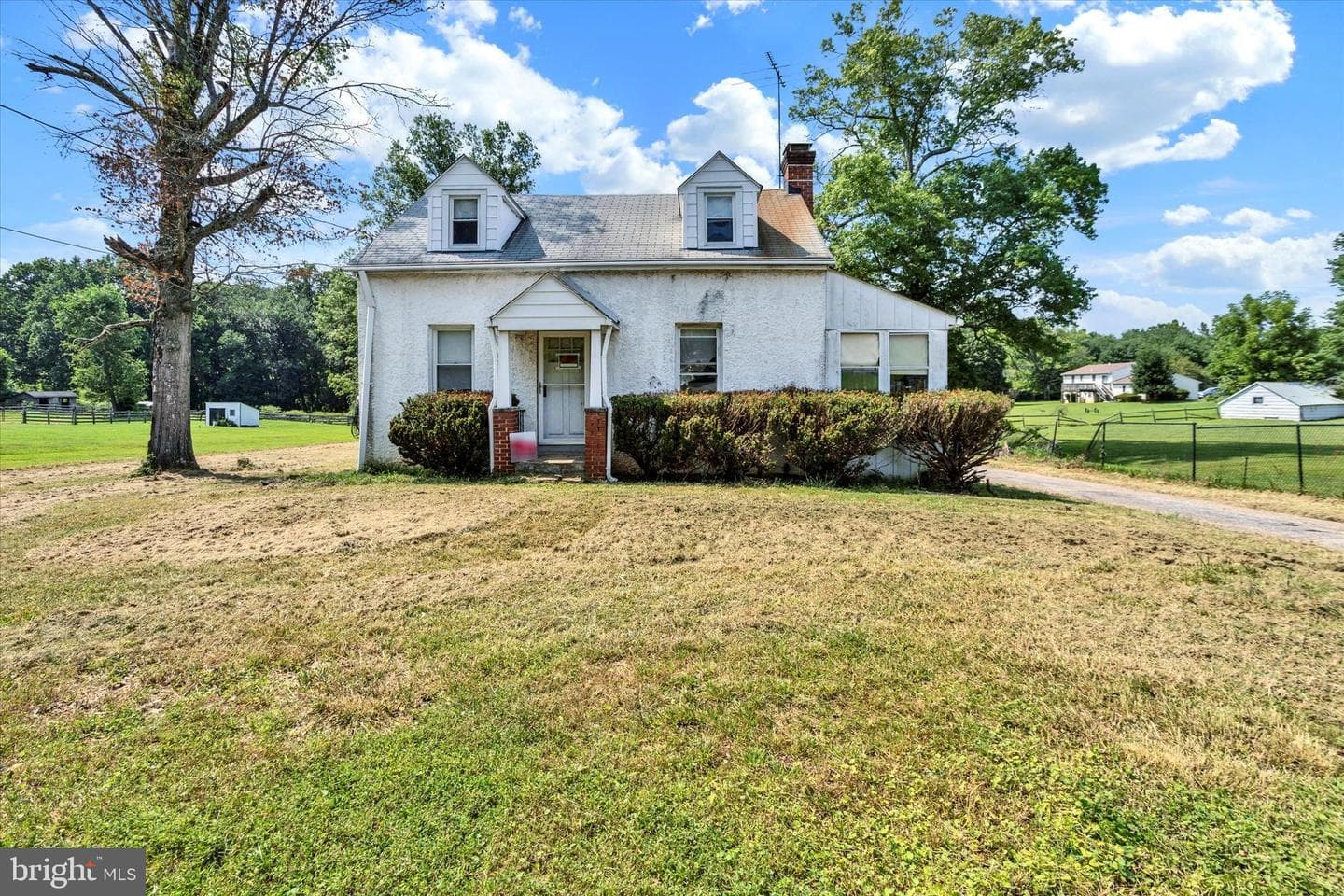 15526 Holly Grove Road photo 1