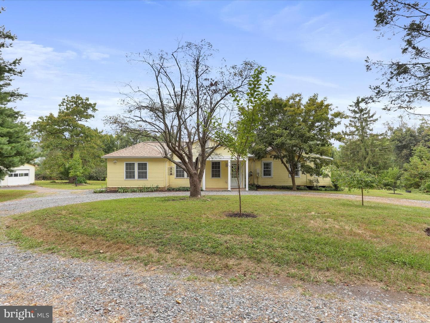 22119 Dickerson School Road photo 1