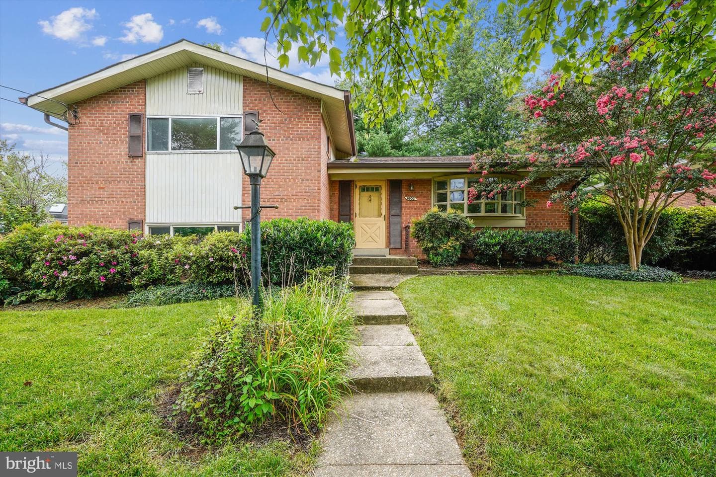 9902 Carnegie Terrace photo 1