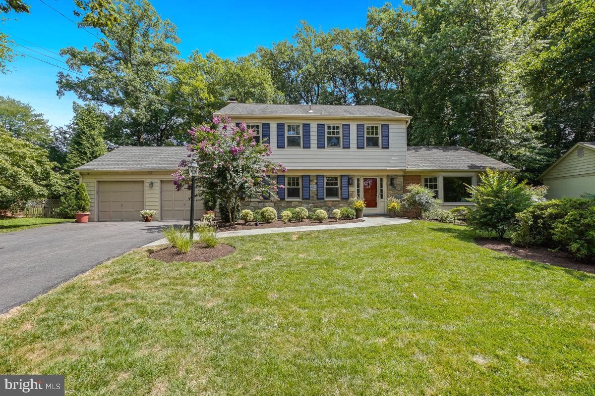 11321 Marcliff Road photo 1