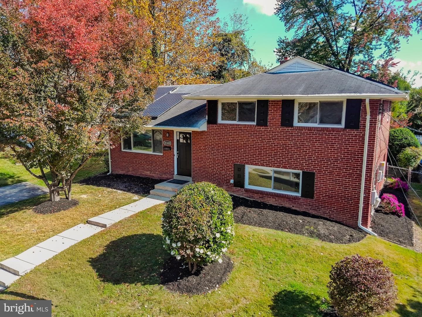 10309 Conover Drive photo 1