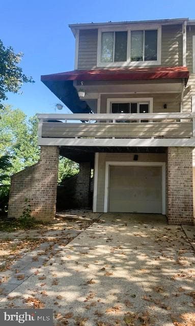 9873 Lake Shore Drive photo 1