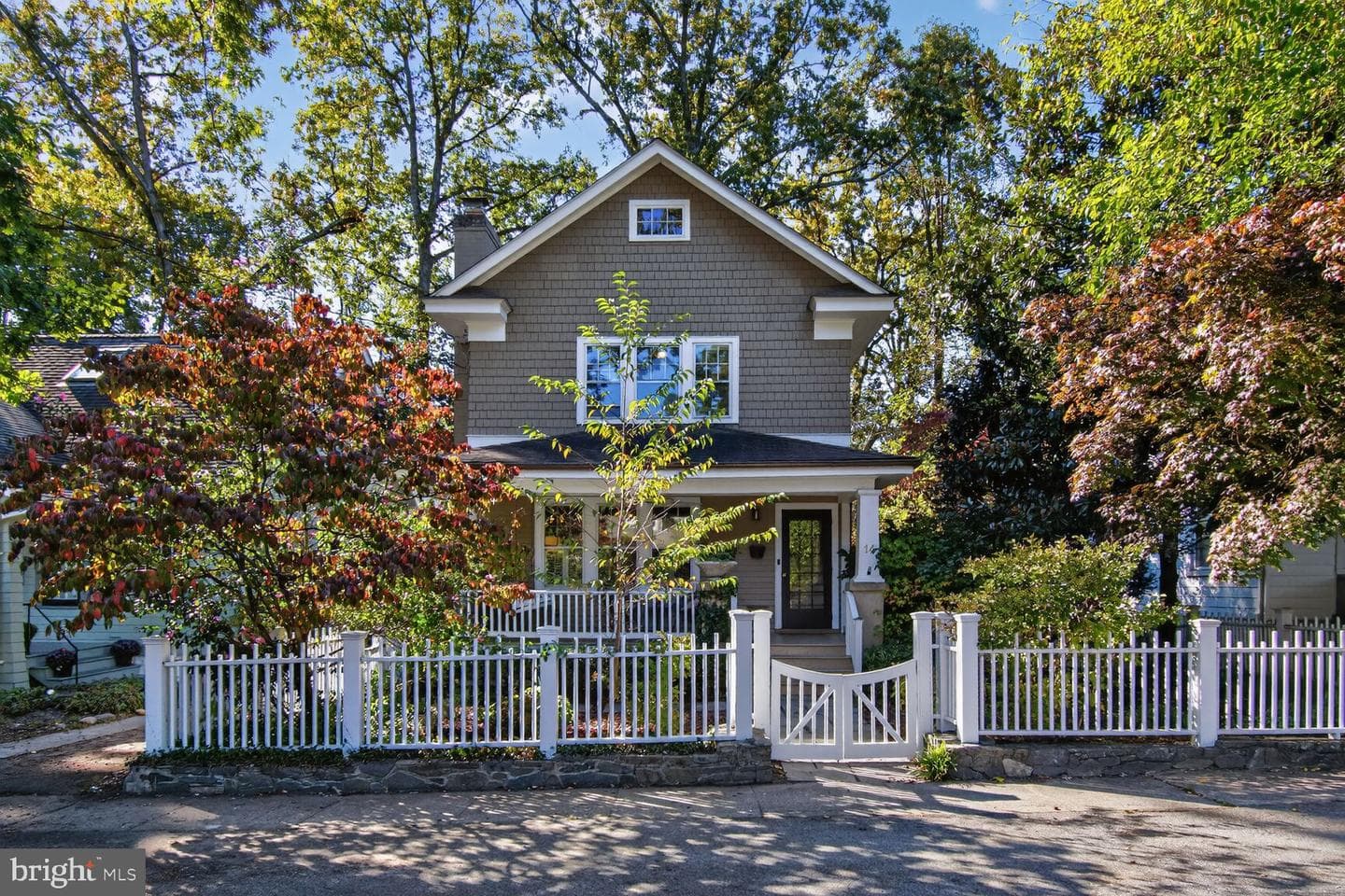 14 Cleveland Avenue photo 1