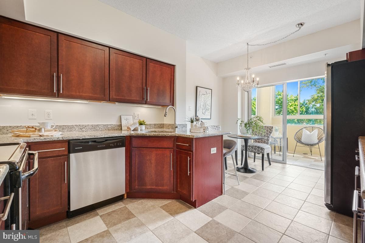 15000 Pennfield Circle #408 photo 1