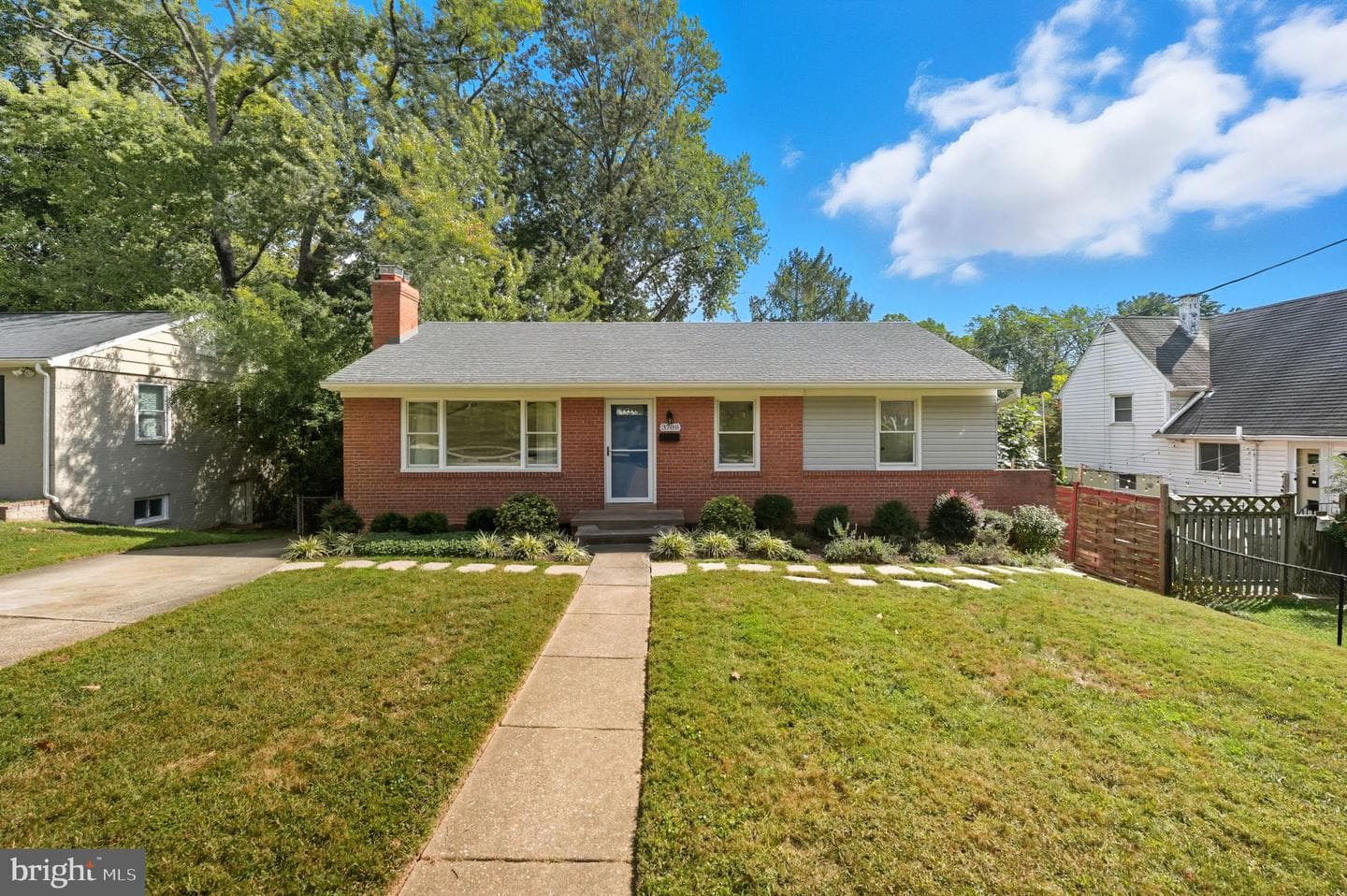 3708 Woodridge Avenue photo 1