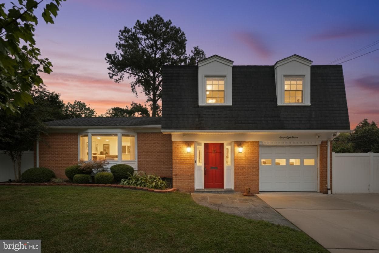11811 Coldstream photo 1