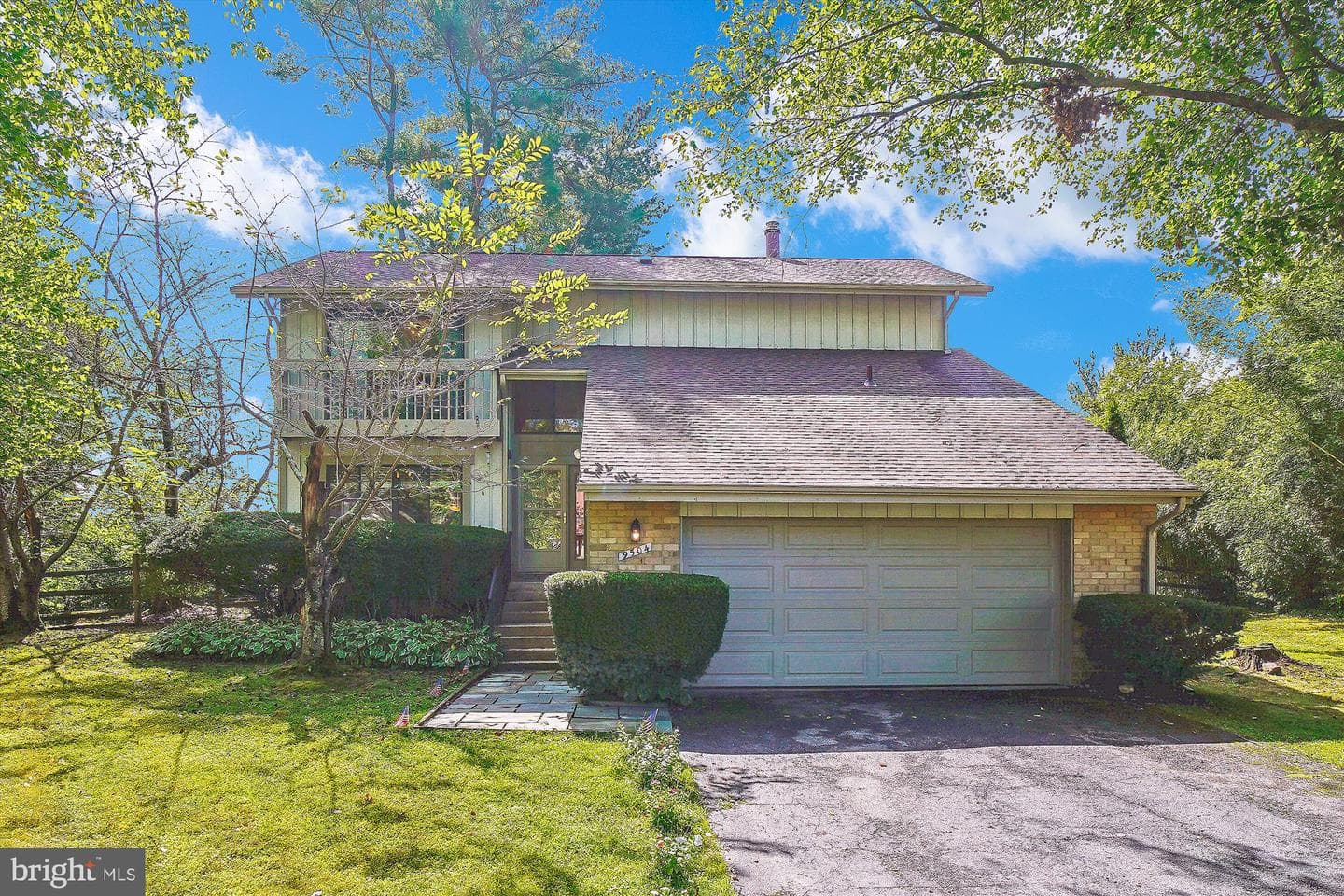 9504 Aspenwood Court photo 1