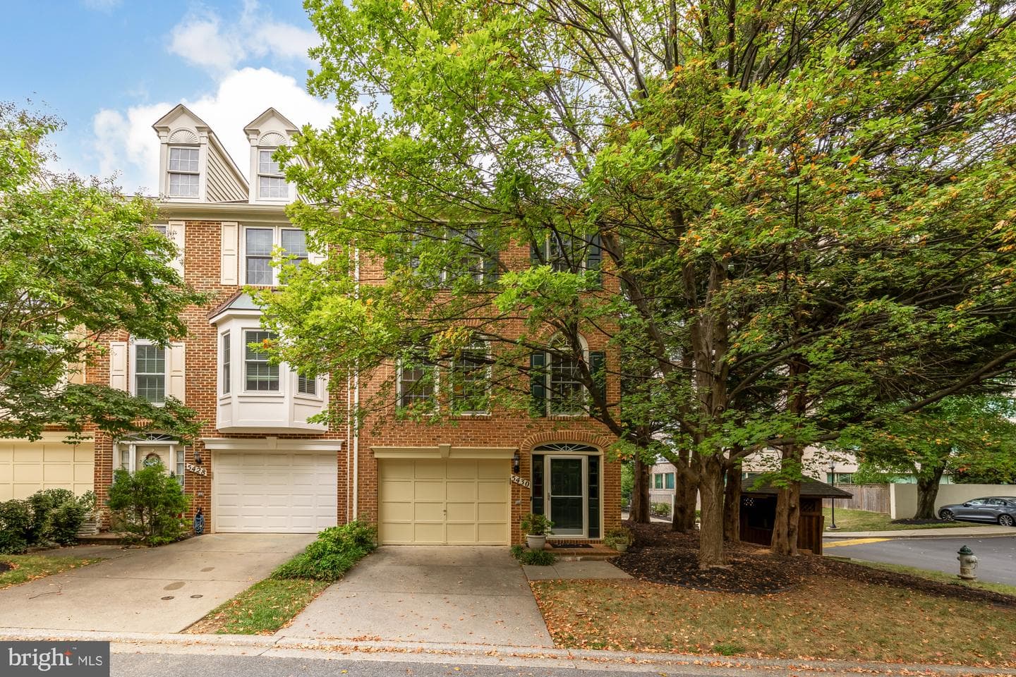 5430 Whitley Park Terrace photo 1