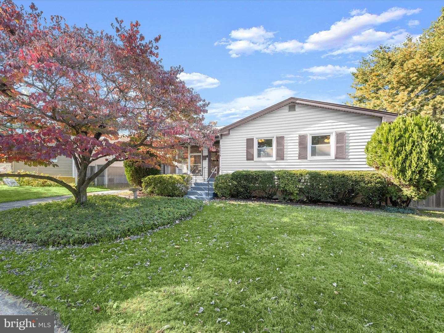 13214 Dumbarton Drive photo 1