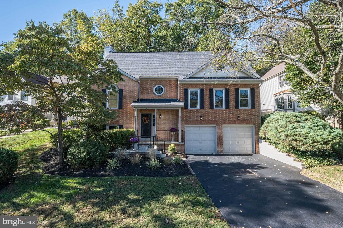 12 Solitaire Ct. photo 1