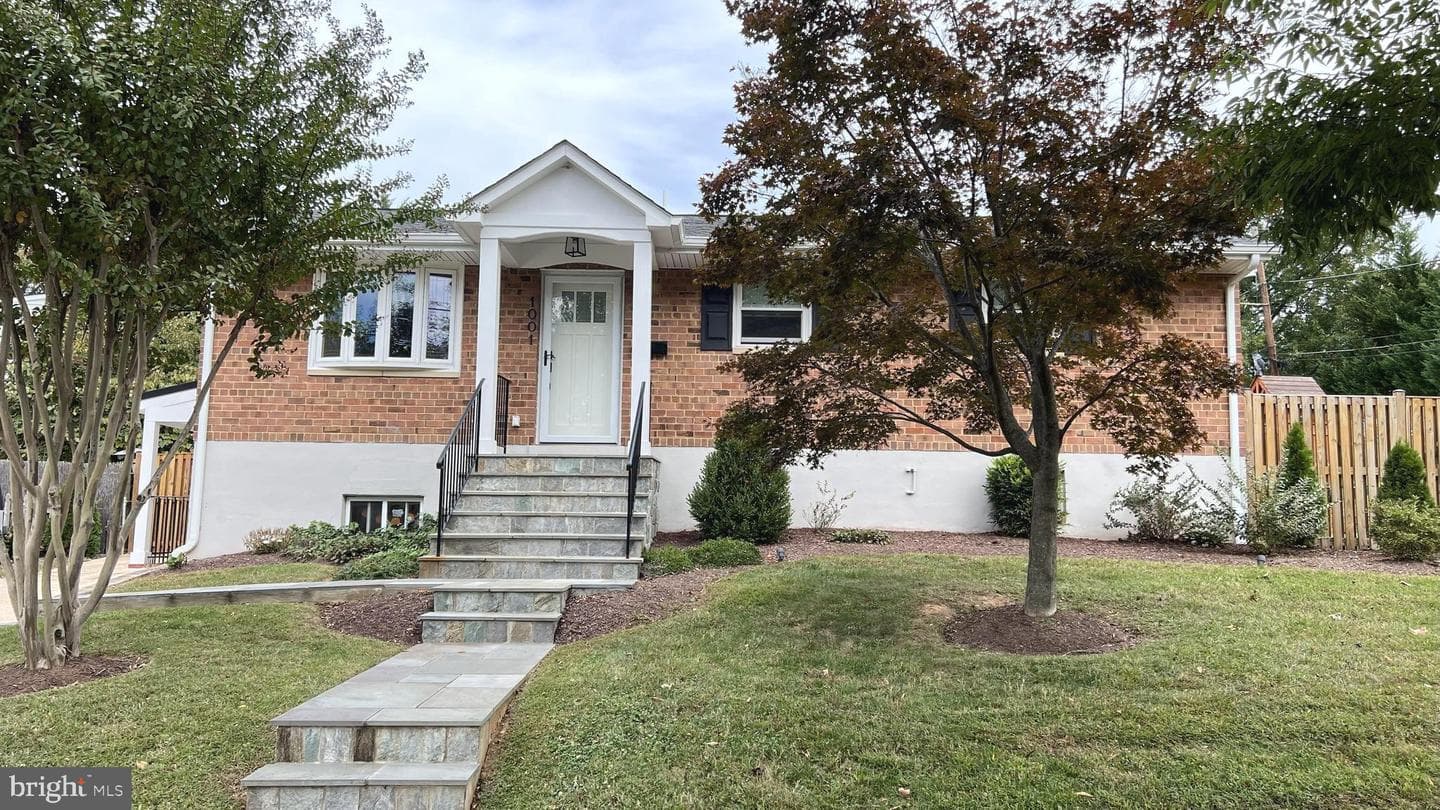 1001 Gabel Street photo 1