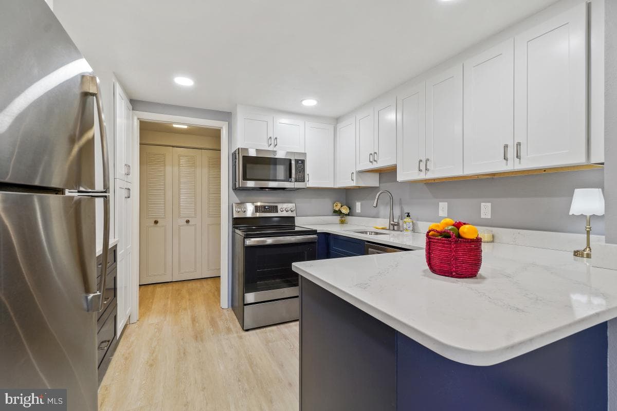 3362 Gleneagles Drive #71-1d photo 1