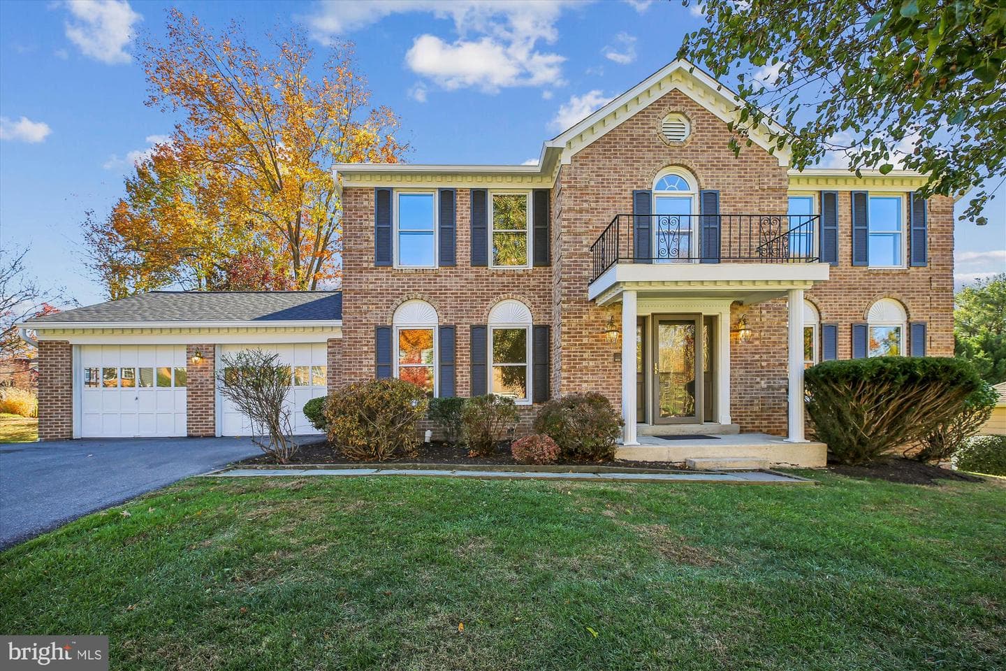 17 Locustwood Court photo 1