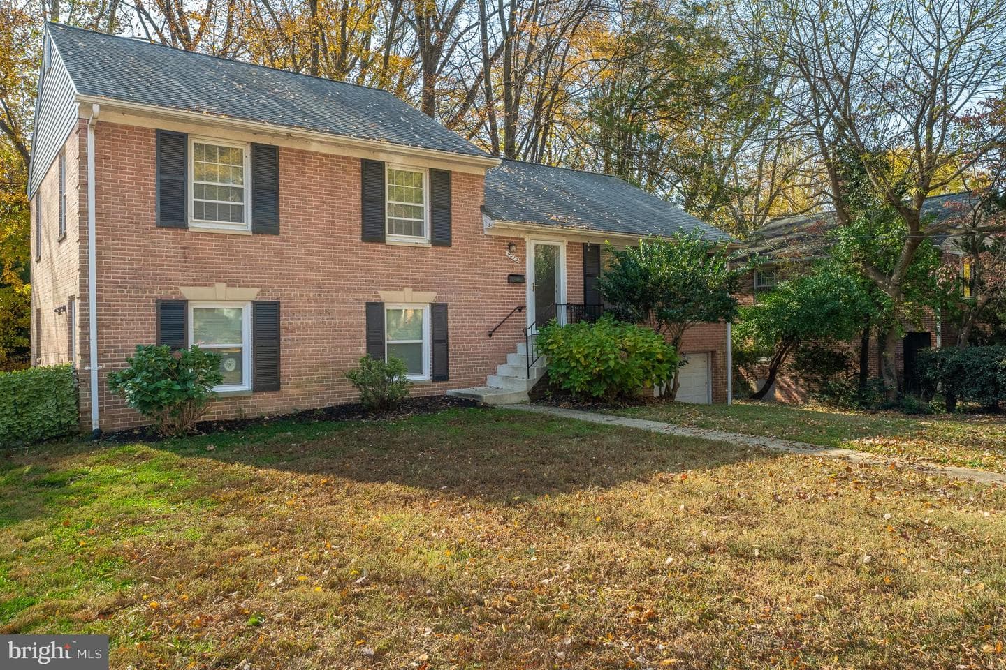 9713 Byeforde Road photo 1
