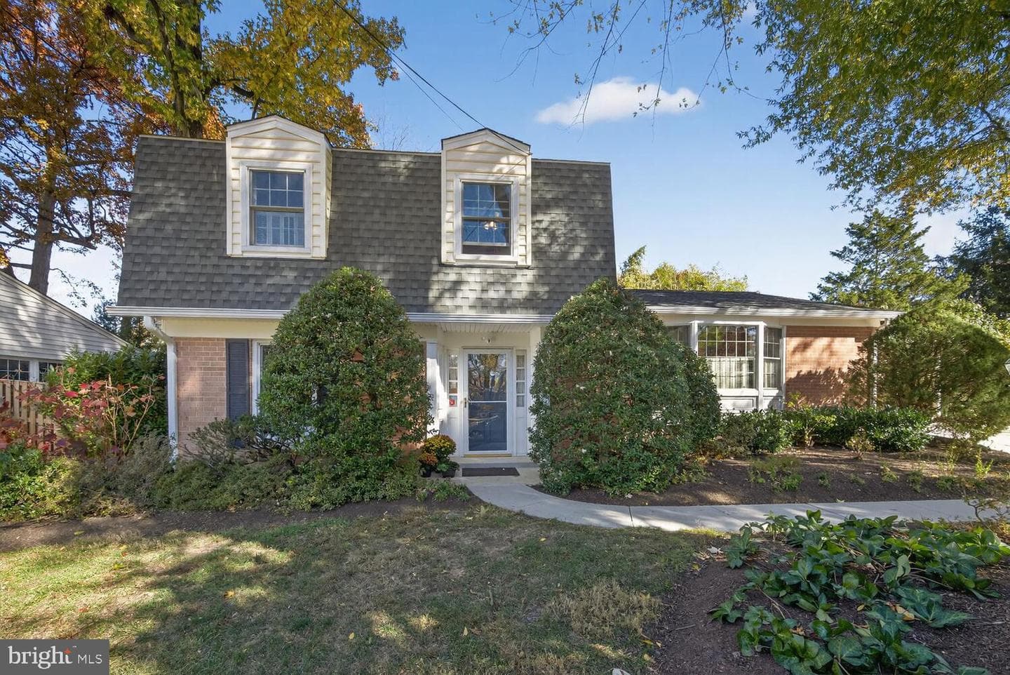 8703 Yarmouth Court photo 1