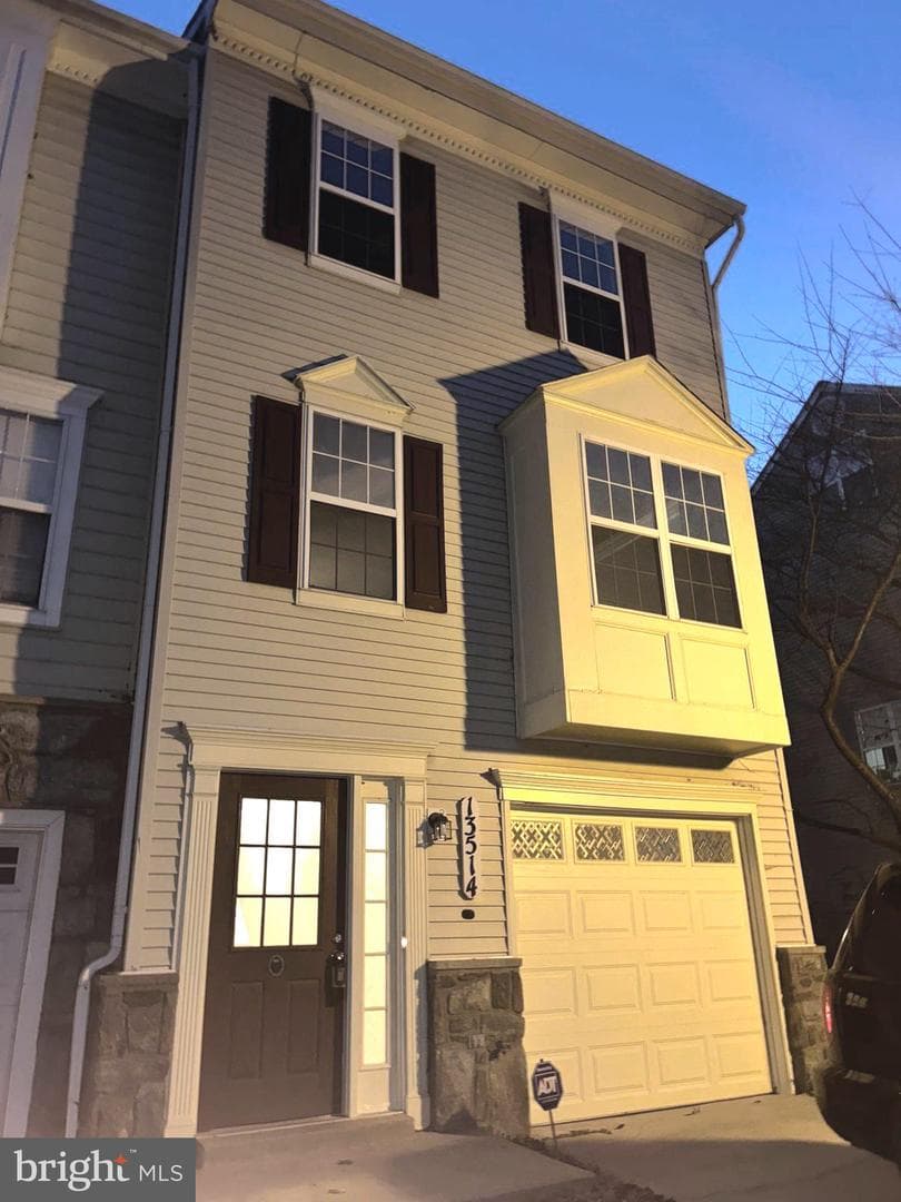 13514 Champions Way photo 1