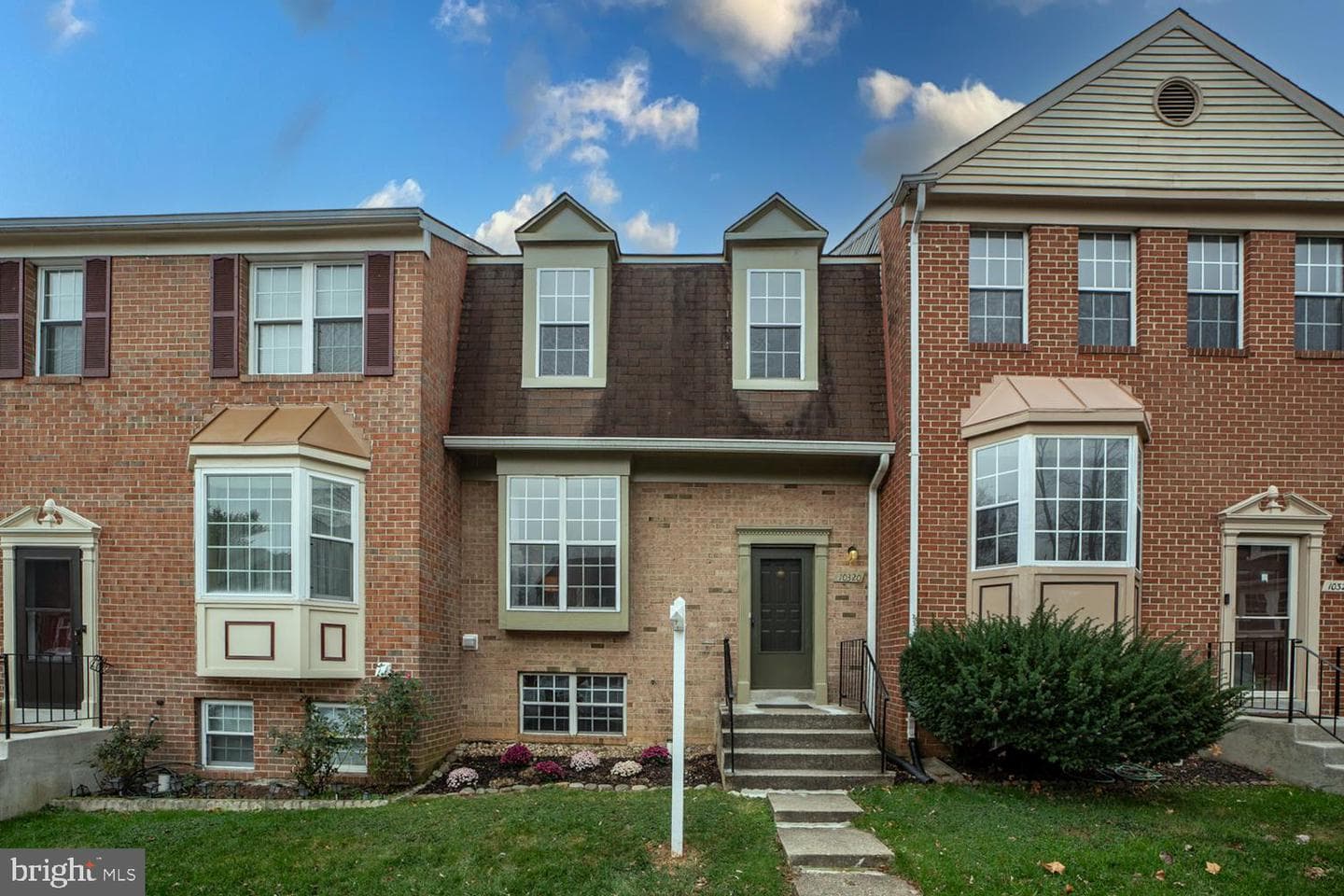 10320 Castlehedge Terrace photo 1